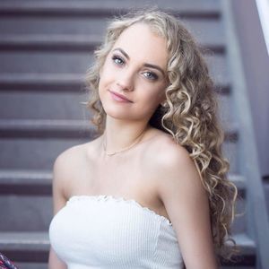 Meet your Posher, Cara